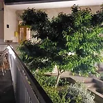 Vega - Spacious Home, Garden, Terrace & Garage Apartment