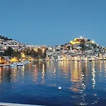 Apartment Vega - Spacious Home, Garden, Terrace & Garage Sibenik