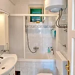 Vega - Spacious Home, Garden, Terrace & Garage Sibenik
