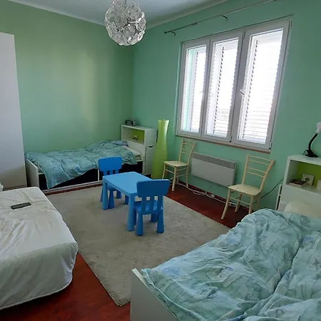 Apartment Vega With Private Garden, Terrace And Garage *
