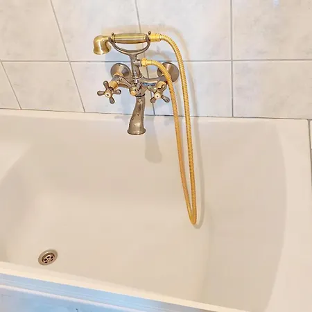 Apartment Vega With Private Garden, Terrace And Garage Sibenik
