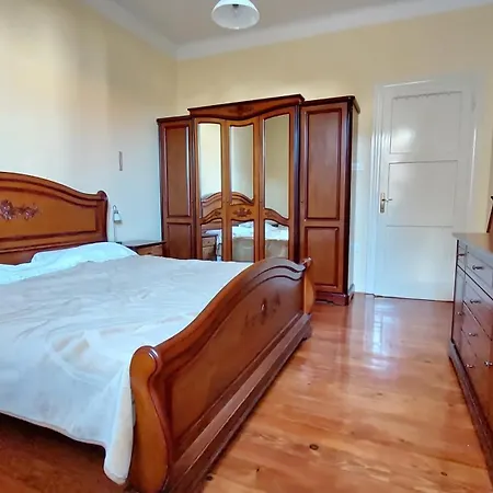 Vega With Private Garden, Terrace And Garage Apartment