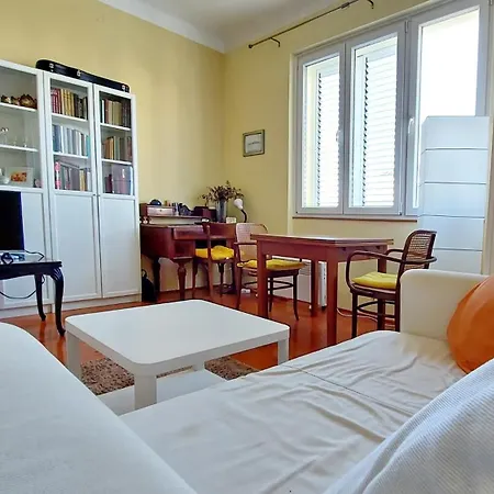 Vega With Private Garden, Terrace And Garage Sibenik