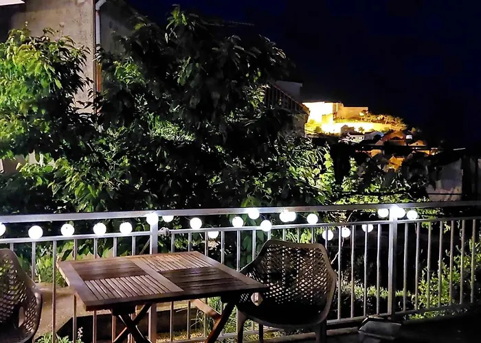 Vega With Private Garden, Terrace And Garage *